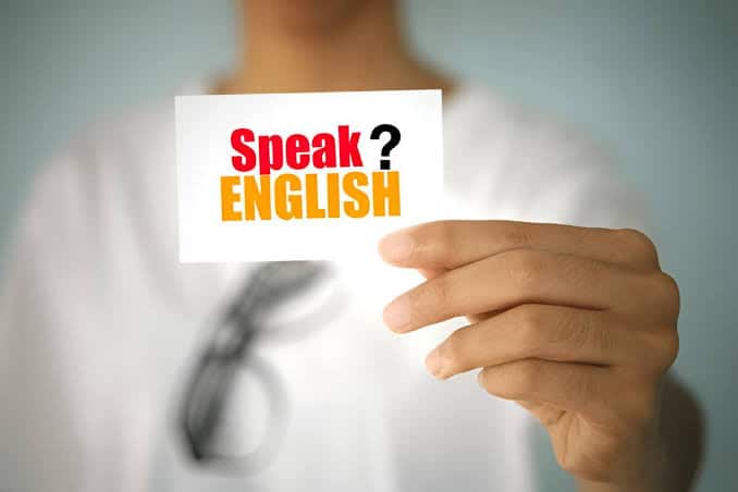 چرا انگلیسی می‌فهمیم ولی نمی‌توانیم صحبت کنیم؟
